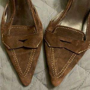 Nine West brown suede sling backs kitty heel 7.5
